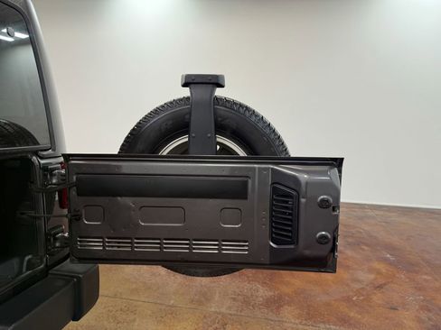 Used 2016 Jeep Wrangler Unlimited Sport w/ Quick Order Package 24S image 71