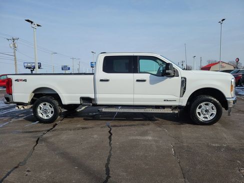 Certified 2025 Ford F250 XLT image 3