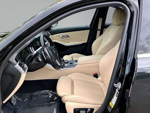 Used 2020 BMW 330i xDrive Sedan AWD/4WD image 10