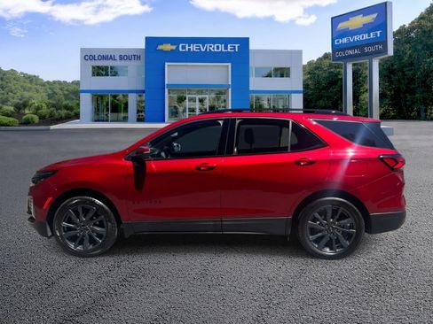 Certified 2024 Chevrolet Equinox RS w/ RS Leather Package AWD/4WD image 3