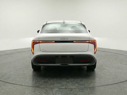 Used 2025 Kia K4 FWD image 7