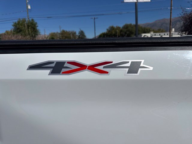 Used 2020 Chevrolet Silverado 1500 LT w/ Fleet Comfort Package AWD/4WD image 10