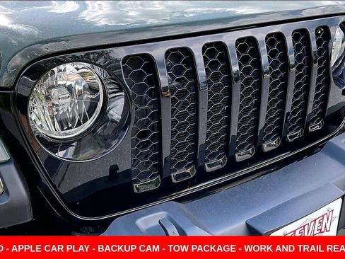 Used 2022 Jeep Gladiator Sport AWD/4WD image 31