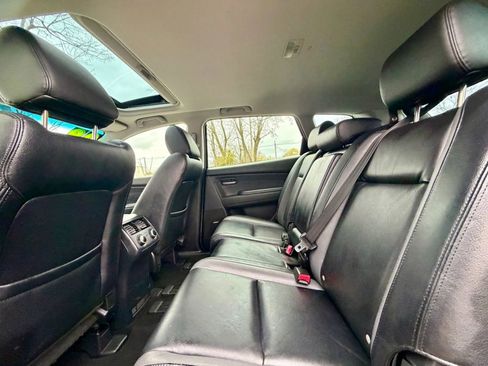 Used 2009 MAZDA CX-9 Touring w/ Moonroof & Bose Audio Pkg AWD/4WD image 13