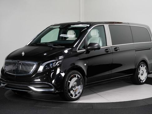Used 2021 Mercedes-Benz Metris Passenger image 5