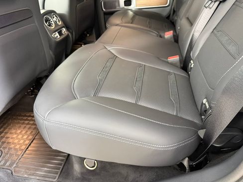 Used 2025 Mercedes-Benz G 63 AMG 4MATIC image 57
