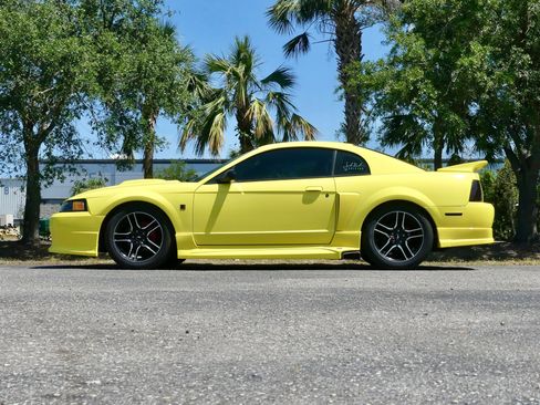 Used 2001 Ford Mustang GT RWD image 16