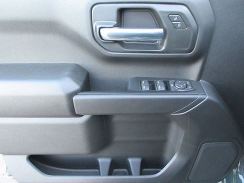 New 2026 Chevrolet Silverado 1500 Custom Trail Boss w/ LPO, Dark Essentials Package image 24