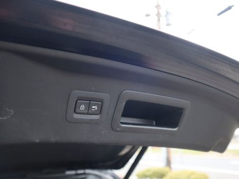 Used 2024 MAZDA CX-90 Plug-In Hybrid w/ Preferred AWD/4WD image 33