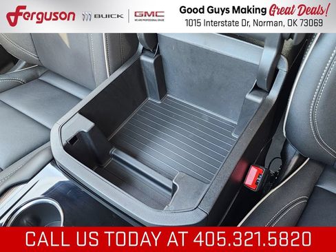 New 2026 GMC Yukon XL Elevation AWD/4WD image 35