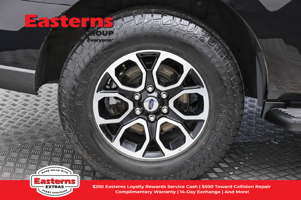 Used 2024 Ford Expedition XLT RWD image 31