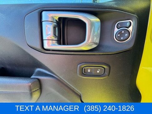 Used 2023 Jeep Wrangler Sport S image 16