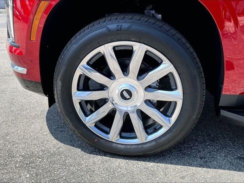 New 2026 Cadillac Escalade 4WD w/ LPO, Floor Liner Package image 13