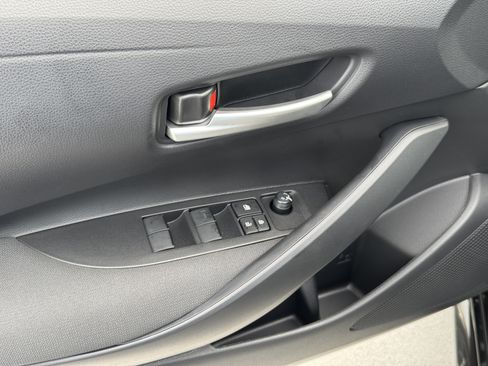 New 2026 Toyota Corolla SE FWD image 18