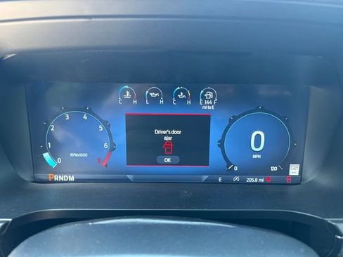 Used 2025 Ford F150 Lariat AWD/4WD image 19