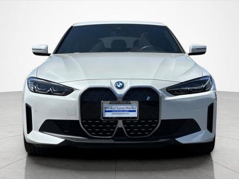 Used 2023 BMW i4 eDrive35 w/ Premium Package RWD image 8