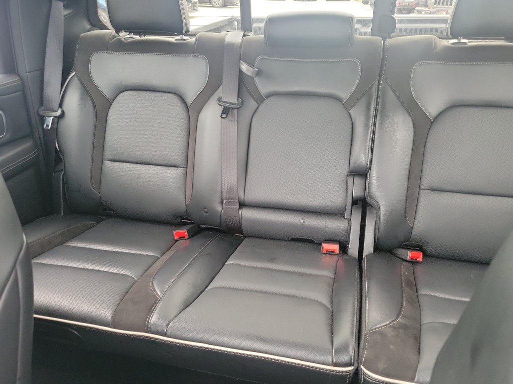 Used 2026 RAM 1500 Laramie AWD/4WD image 15