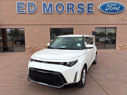 Used 2025 Kia Soul LX