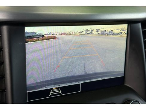 Used 2021 GMC Acadia SLE w/ Driver Convenience Package FWD image 24