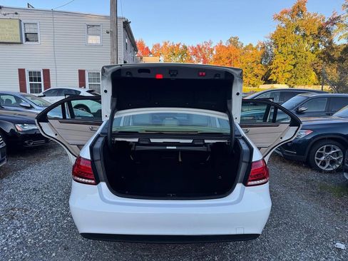 Used 2014 Mercedes-Benz E 350 4MATIC Sedan w/ Premium 1 Package image 12
