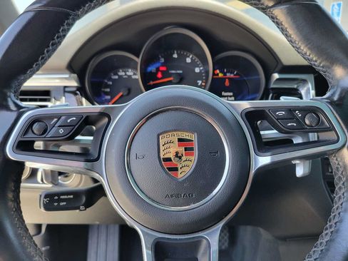 Used 2021 Porsche Macan AWD/4WD image 24