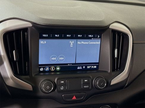 Used 2021 GMC Terrain SLT image 8