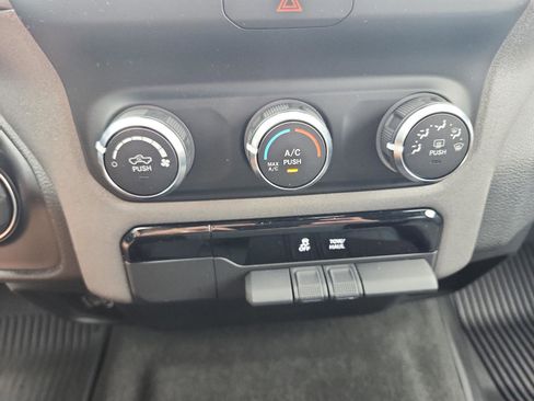 Used 2024 RAM 1500 Tradesman AWD/4WD image 17