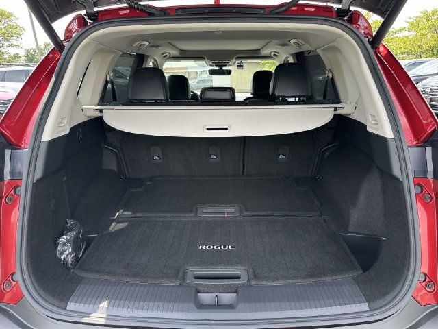 Used 2023 Nissan Rogue SL w/ SL Premium Package AWD/4WD image 13
