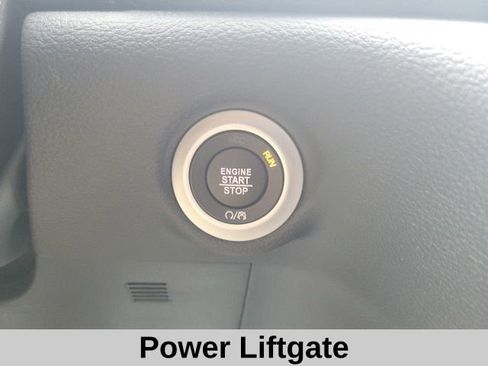 New 2026 Chrysler Pacifica Select w/ S Appearance Package image 7