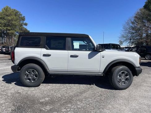 New 2026 Ford Bronco Big Bend AWD/4WD image 2