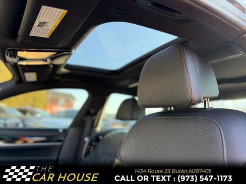 Used 2019 BMW 740i xDrive w/ Executive Package image 17