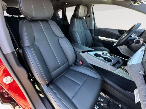 Used 2025 Cadillac Optiq Sport 2 w/ LPO, Floor Liner Package AWD/4WD image 25