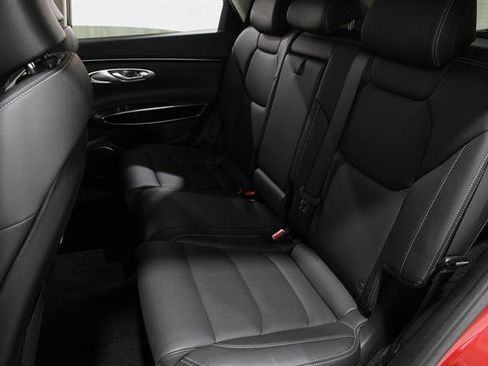 Certified 2022 Genesis GV70 2.5T image 20