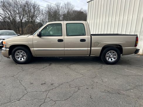 Used 2006 GMC Sierra 1500 SL image 9