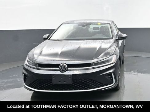 Used 2025 Volkswagen Jetta S FWD image 21