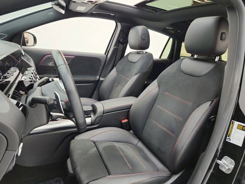 Used 2023 Mercedes-Benz GLA 45 AMG 4MATIC image 10