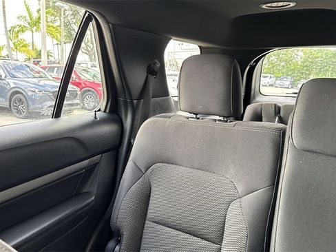 Used 2019 Ford Explorer XLT w/ Equipment Group 201A image 18