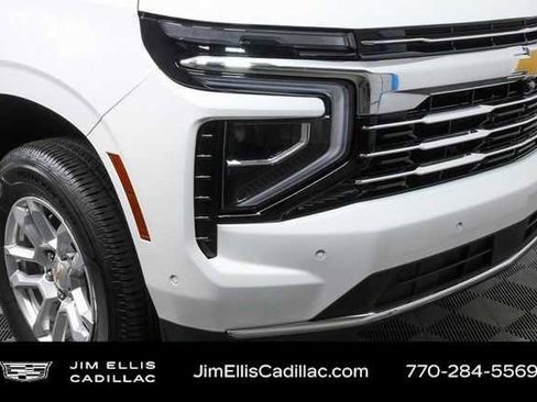 Used 2025 Chevrolet Tahoe LT AWD/4WD image 35