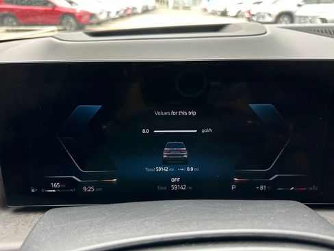 Used 2024 BMW X7 xDrive40i w/ M Sport Package AWD/4WD image 20