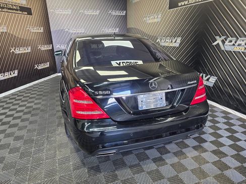 Used 2010 Mercedes-Benz S 550 4MATIC image 12