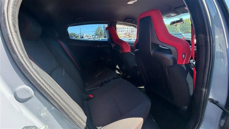 Used 2019 Honda Civic Type R image 10