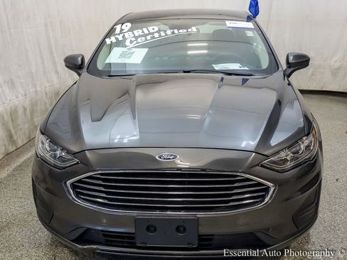 Certified 2019 Ford Fusion SE image 6
