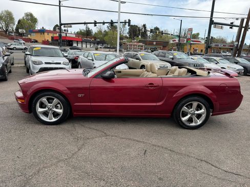 Used 2006 Ford Mustang GT Premium image 6