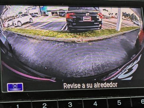 Used 2021 Honda HR-V LX image 12