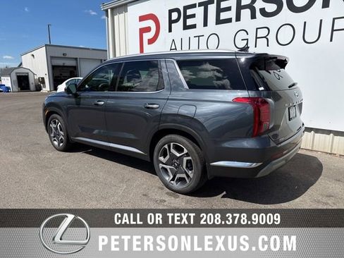 Used 2025 Hyundai Palisade Limited AWD/4WD image 6