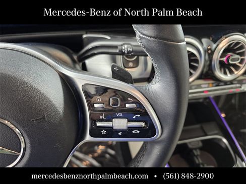 Certified 2022 Mercedes-Benz GLB 250 image 21