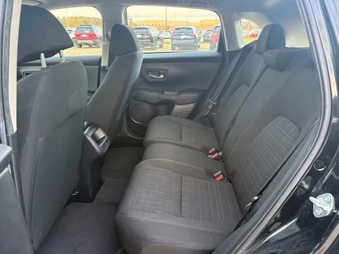 Certified 2024 Honda HR-V LX image 23