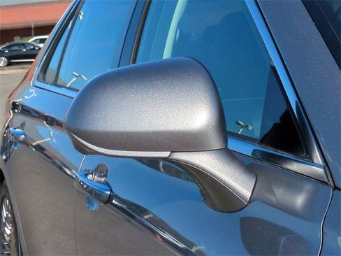 Used 2021 Genesis G90 5.0 Ultimate image 12