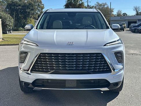 New 2026 Buick Enclave Avenir w/ Super Cruise Package image 3