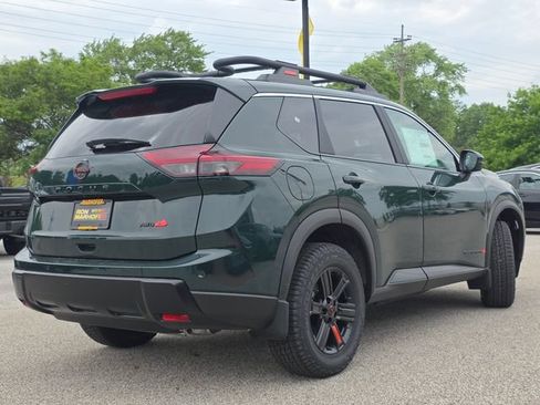 New 2026 Nissan Rogue SV w/ Rock Creek Premium Package AWD/4WD image 15